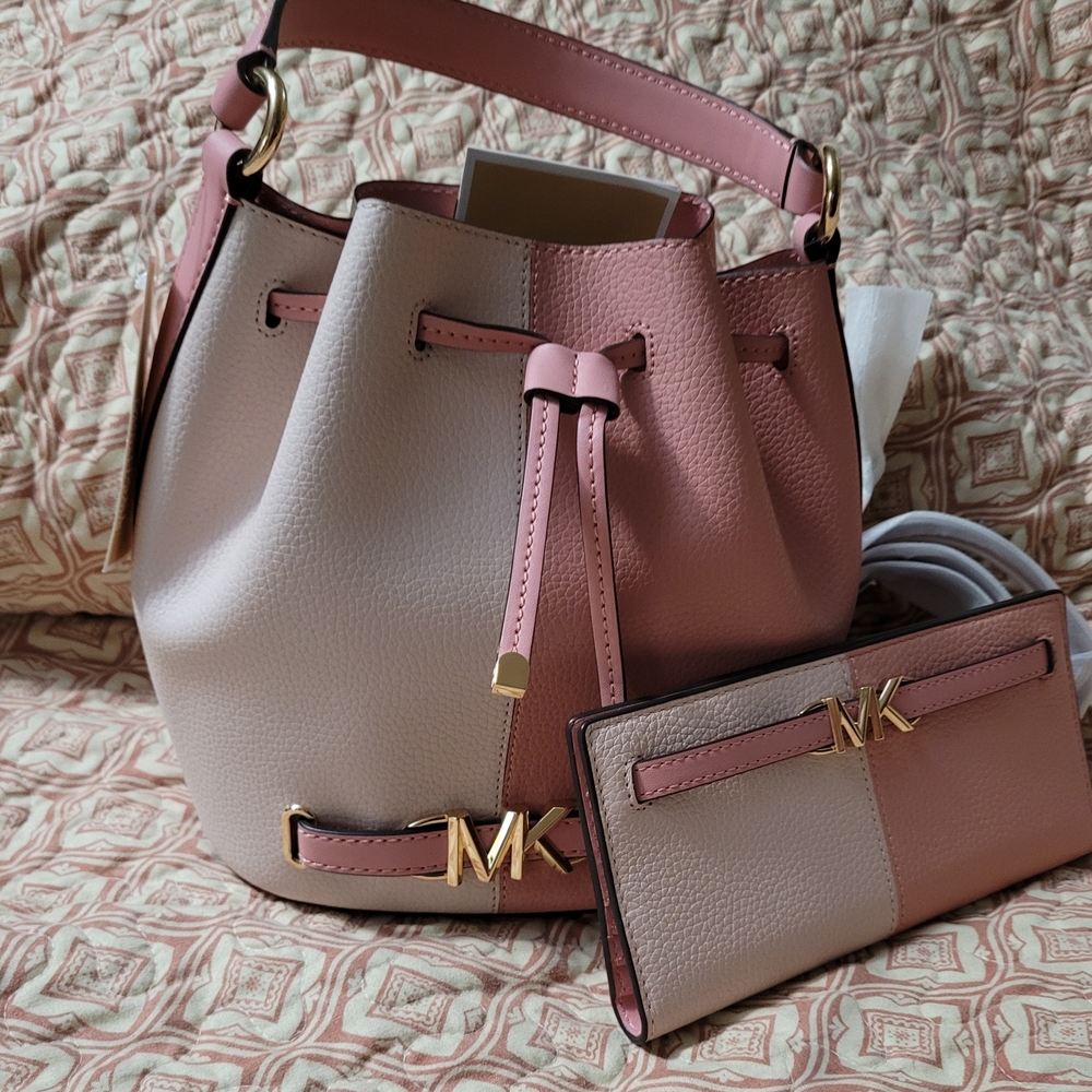 Michael Kors Pink Mini Bucket Bag & Wallet Set